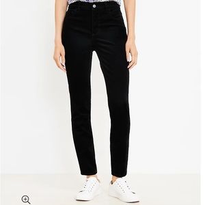 Loft corduroy pants. 4 Tall.